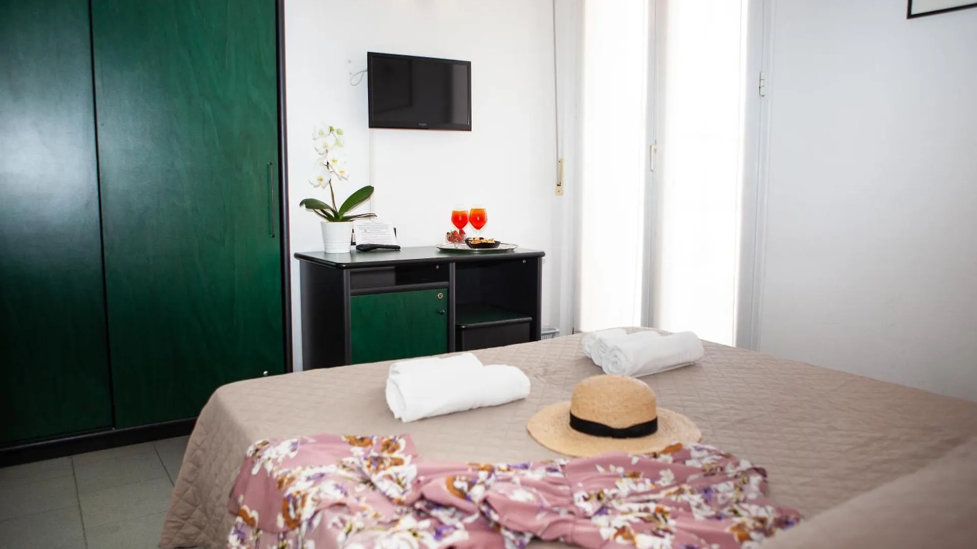***  Hotel La Torretta Bramante Rimini Italy