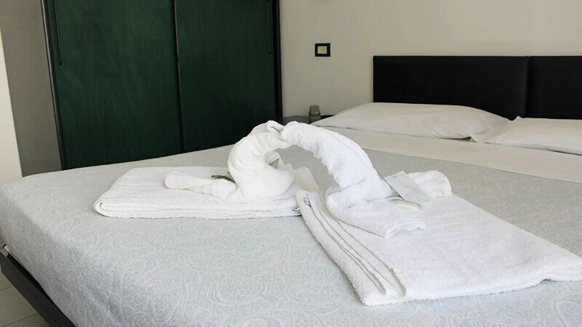 Hotel La Torretta Bramante Римини