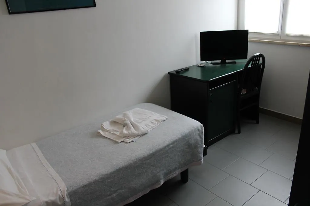 Hotel La Torretta Bramante Римини Италия